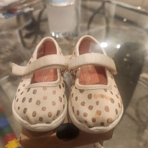Toms Kids Beige Polka Dot Mary Jane Shoes